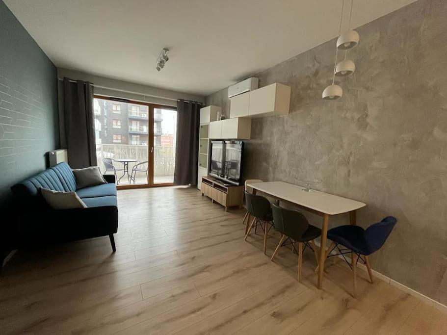Luksusowy Apartament Z Parkingiem I Klimatyzacja W Samym Centrum Wroclawia Exteriör bild