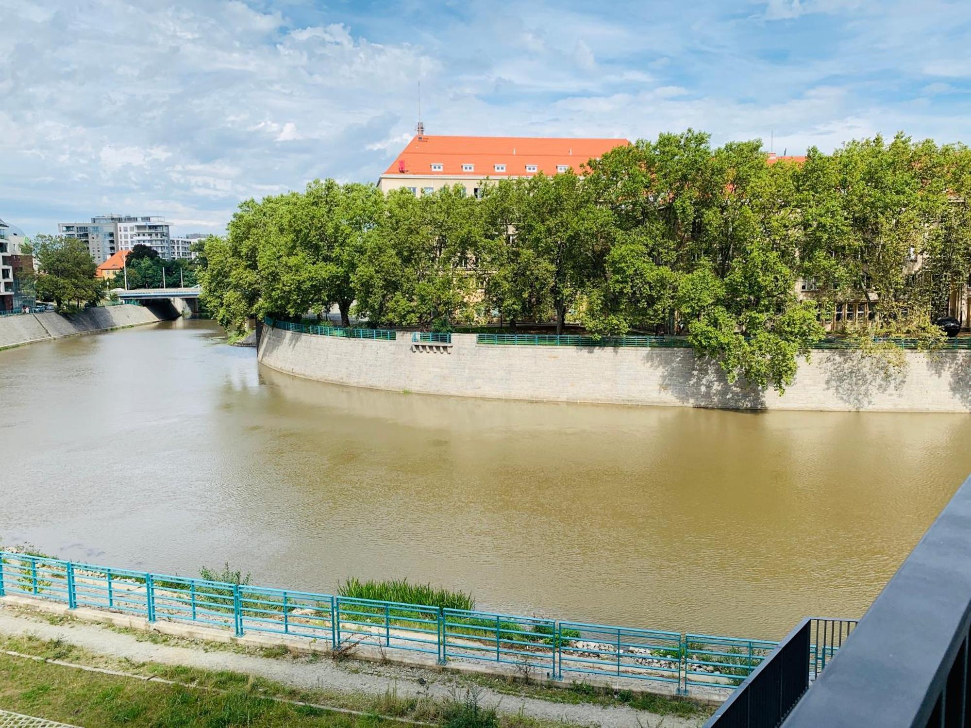 Luksusowy Apartament Z Parkingiem I Klimatyzacja W Samym Centrum Wroclawia Exteriör bild