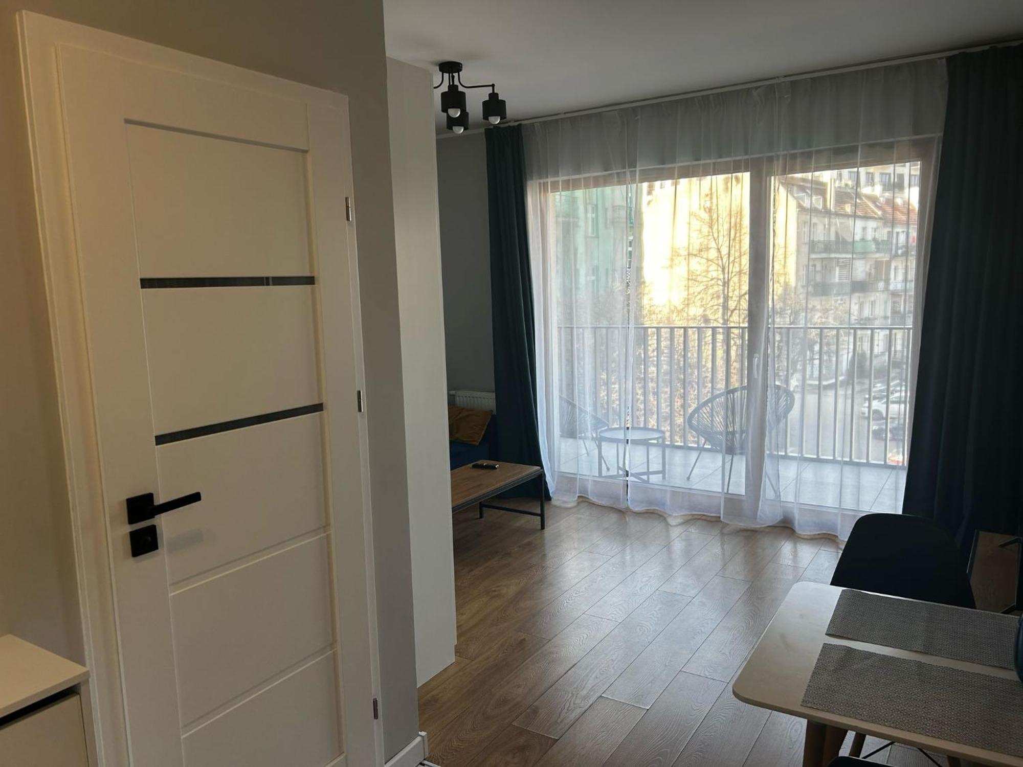Luksusowy Apartament Z Parkingiem I Klimatyzacja W Samym Centrum Wroclawia Exteriör bild