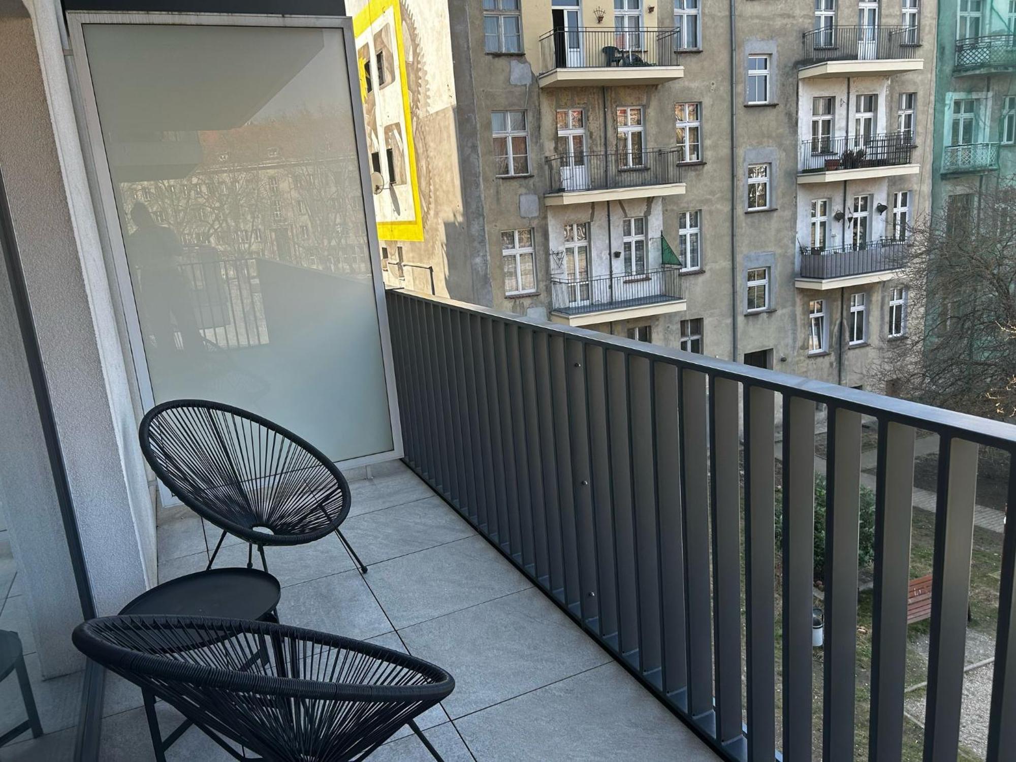 Luksusowy Apartament Z Parkingiem I Klimatyzacja W Samym Centrum Wroclawia Exteriör bild