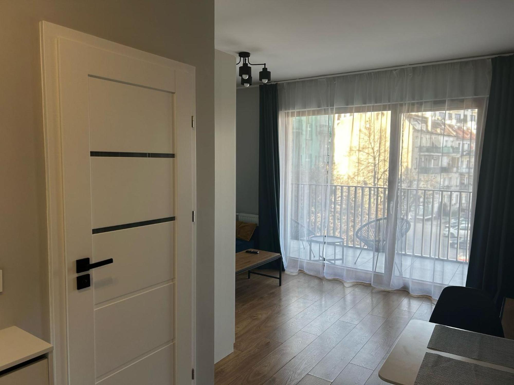 Luksusowy Apartament Z Parkingiem I Klimatyzacja W Samym Centrum Wroclawia Exteriör bild