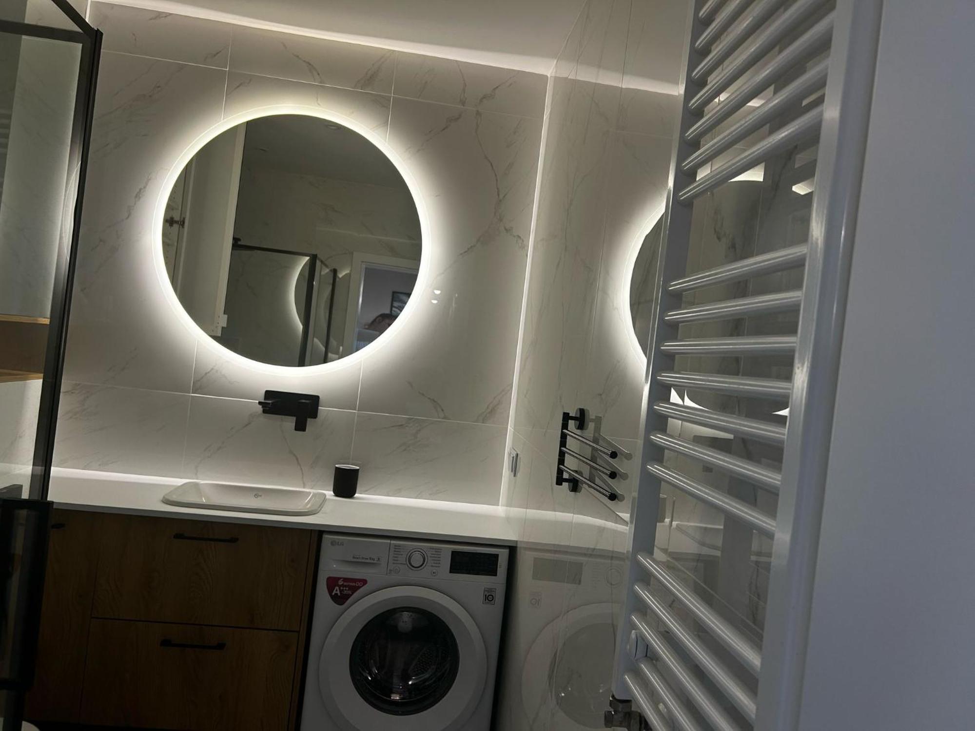 Luksusowy Apartament Z Parkingiem I Klimatyzacja W Samym Centrum Wroclawia Exteriör bild