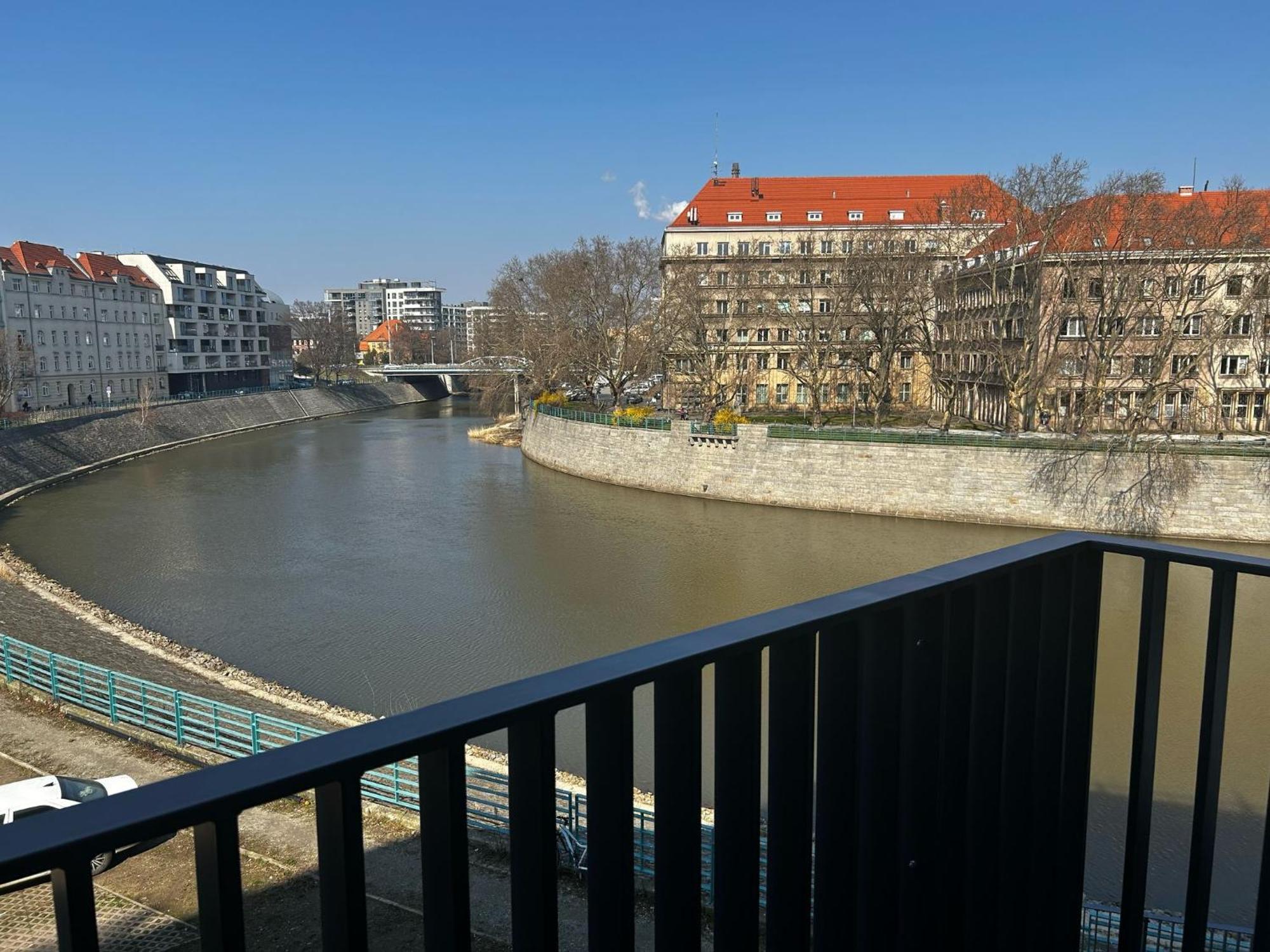 Luksusowy Apartament Z Parkingiem I Klimatyzacja W Samym Centrum Wroclawia Exteriör bild
